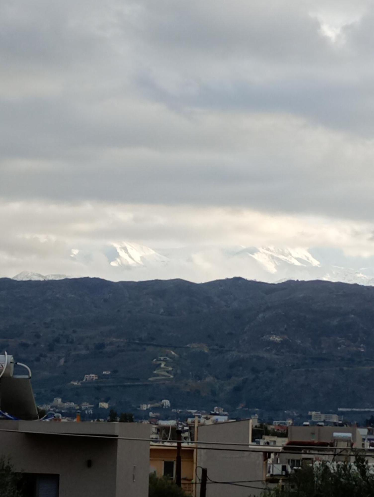 Πλήρως Ανακαινισμένη Μονοκατοικία. La Canea Esterno foto